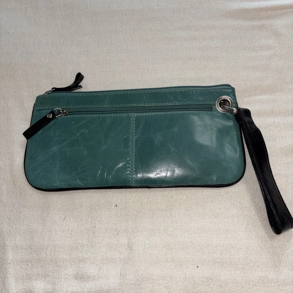 Sophia Visconti Wristlet Leather Wallet Purse Teal Crinkle Texture